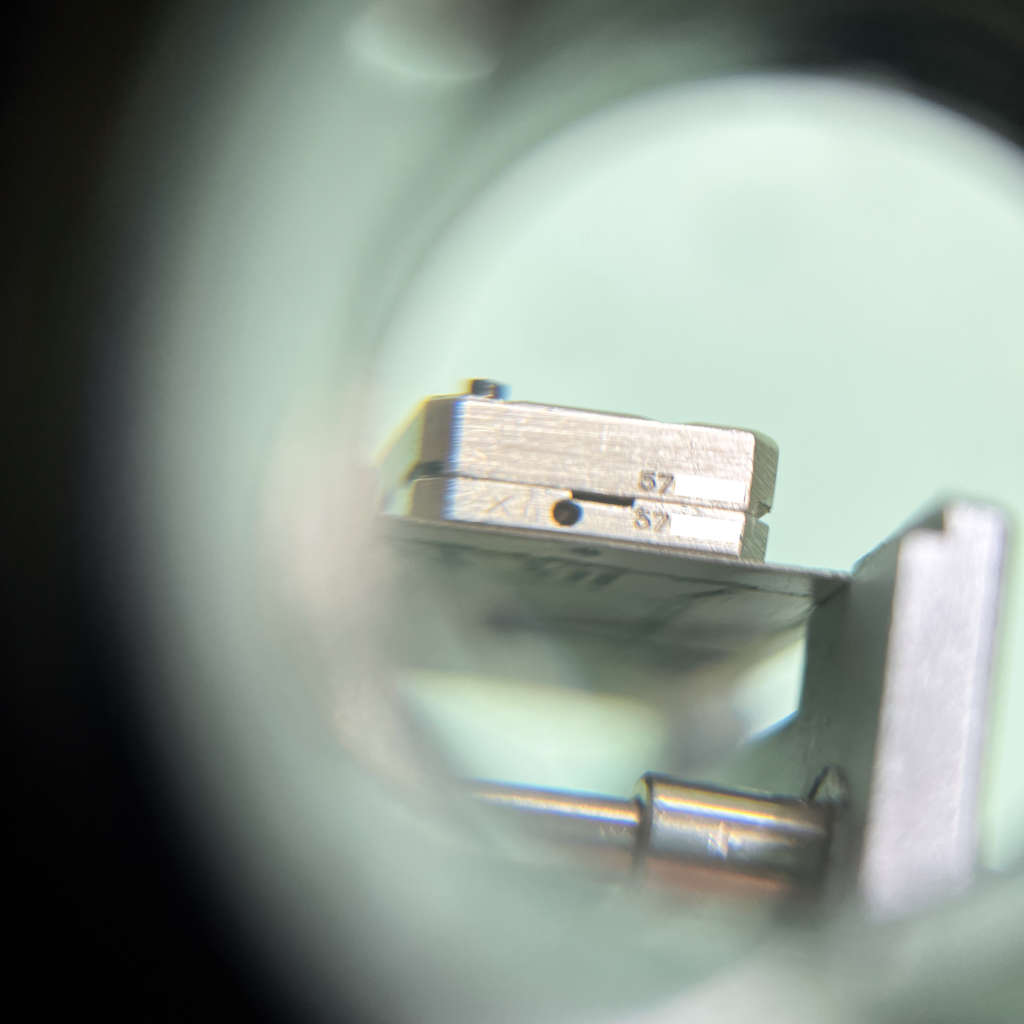 Montre Cartier vintage mouvement Jaeger LeCoutre european watch and clock