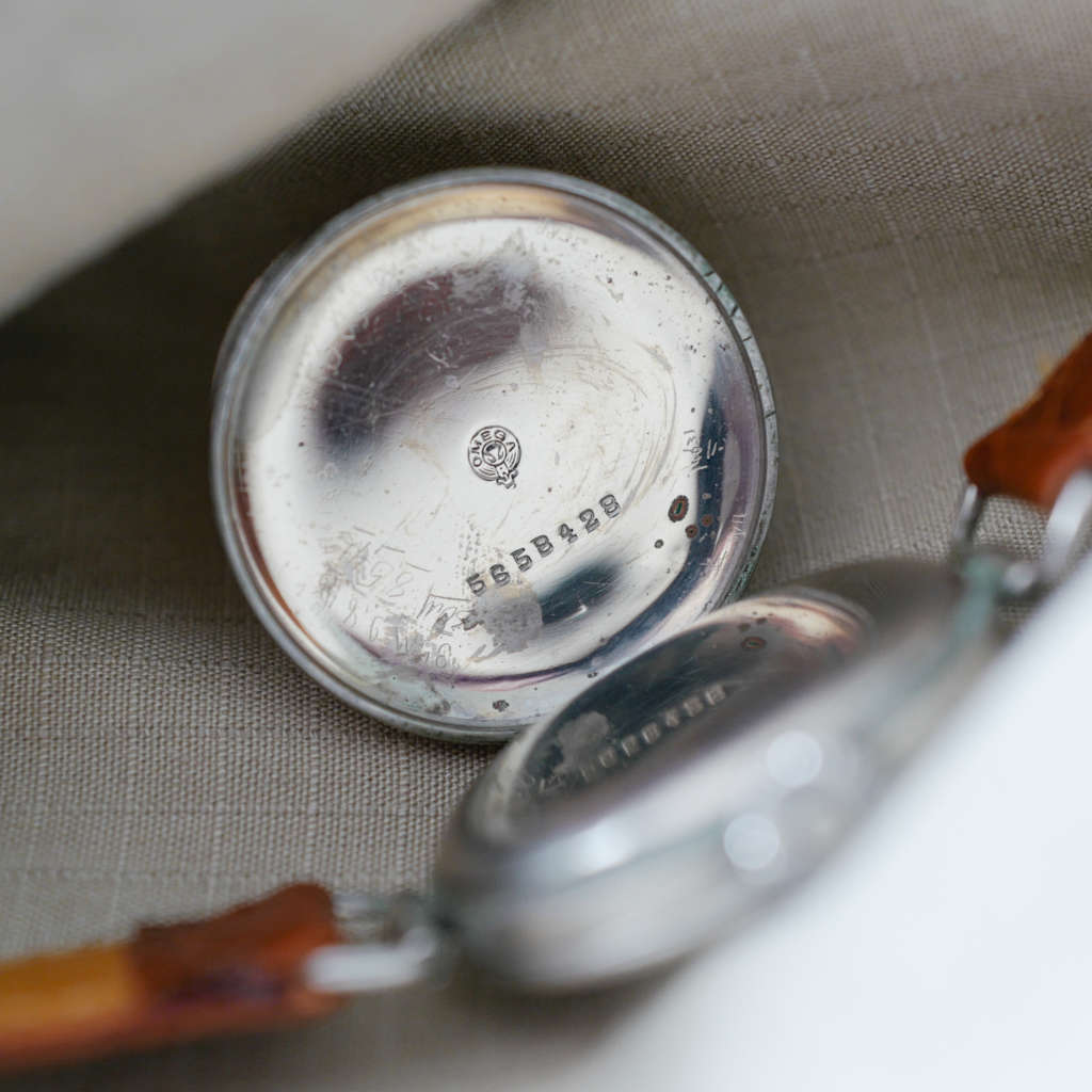 Montre de poilu Omega vintage tranchée