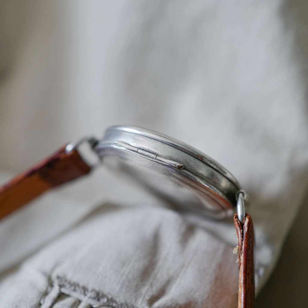 Montre de soldat pendant la premiere guerre mondiale ancienne