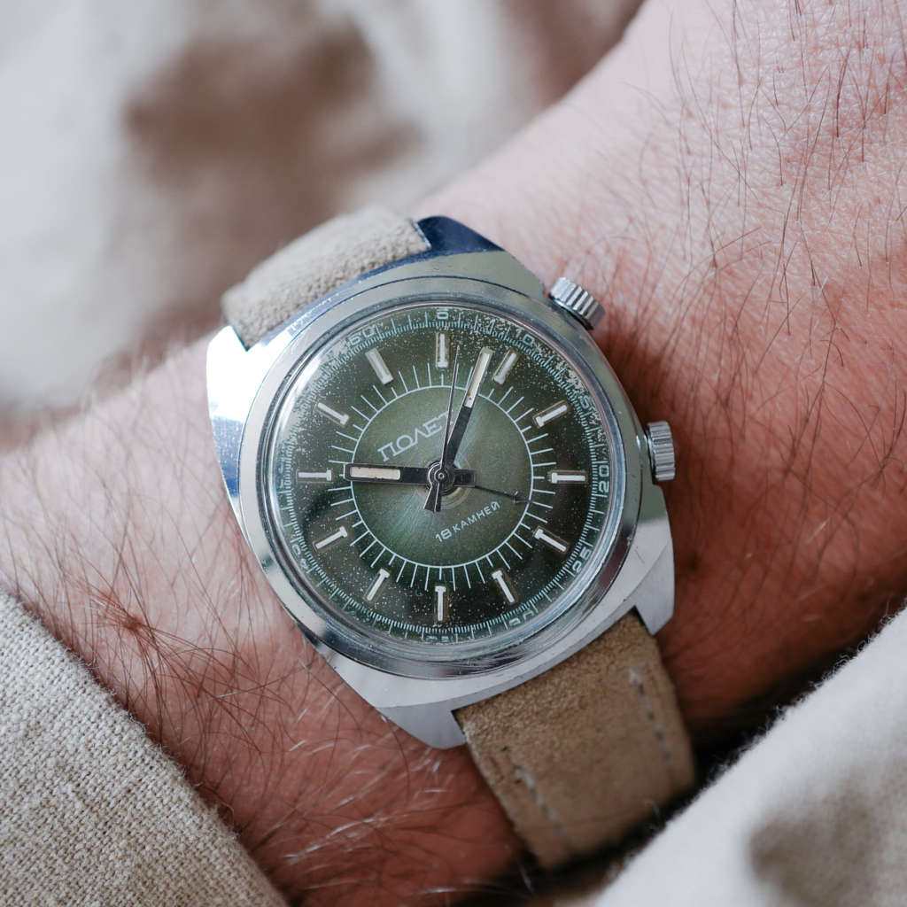 montre sovietique poljot memovox alarme reveil Montre soviétique Poljot Memovox alarme réveil