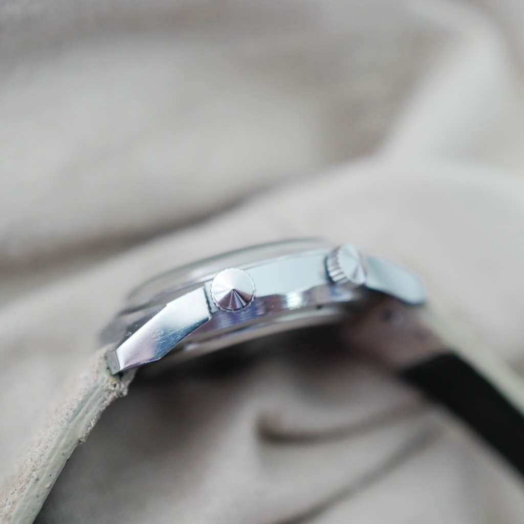 Montre soviétique vintage cadran vert signal alarme réveil memovox Jaeger Montre soviétique vintage cadran vert signal alarme réveil memovox Jaeger