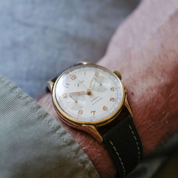 Ancien chronographe suisse vintage doré