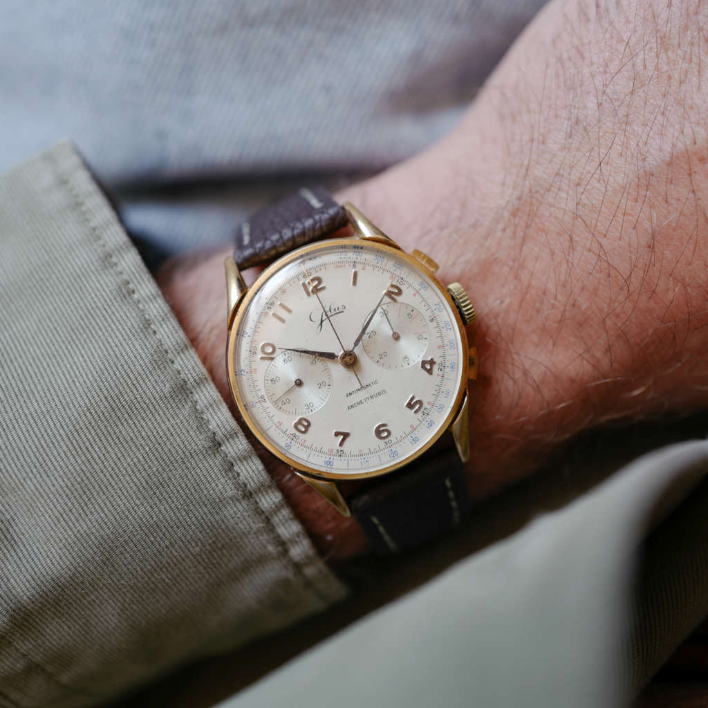 Chronographe suisse vintage homme or Chronographe suisse vintage homme or