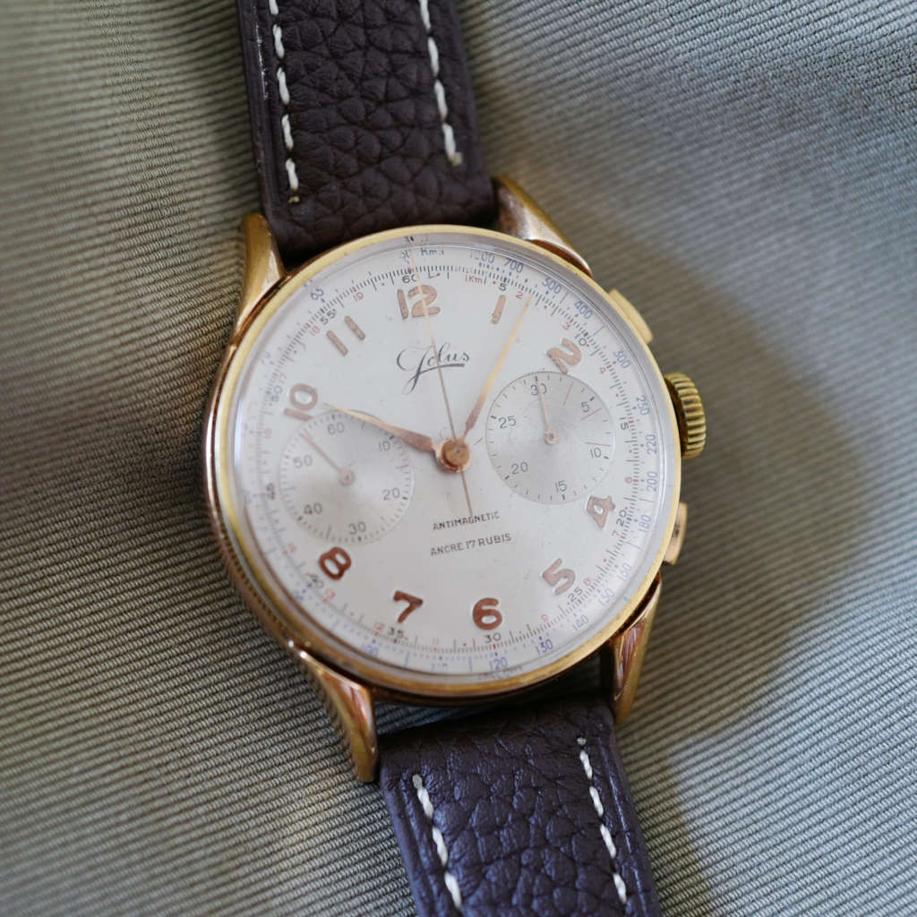 Chronographe suisse vintage vintage doré Chronographe suisse vintage vintage doré