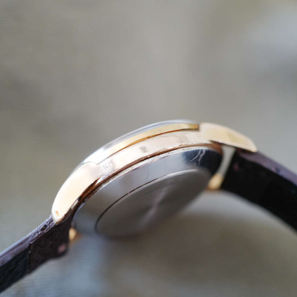 Joli Chronographe Suisse vintage Joli Chronographe Suisse vintage