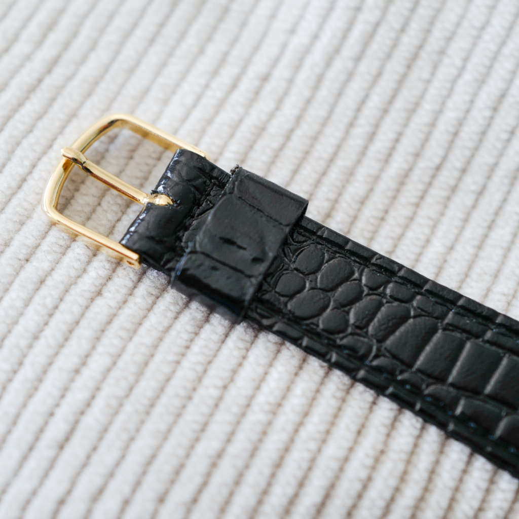 Magnifique montre vintage dorée chic homme femme Magnifique montre vintage dorée chic homme femme