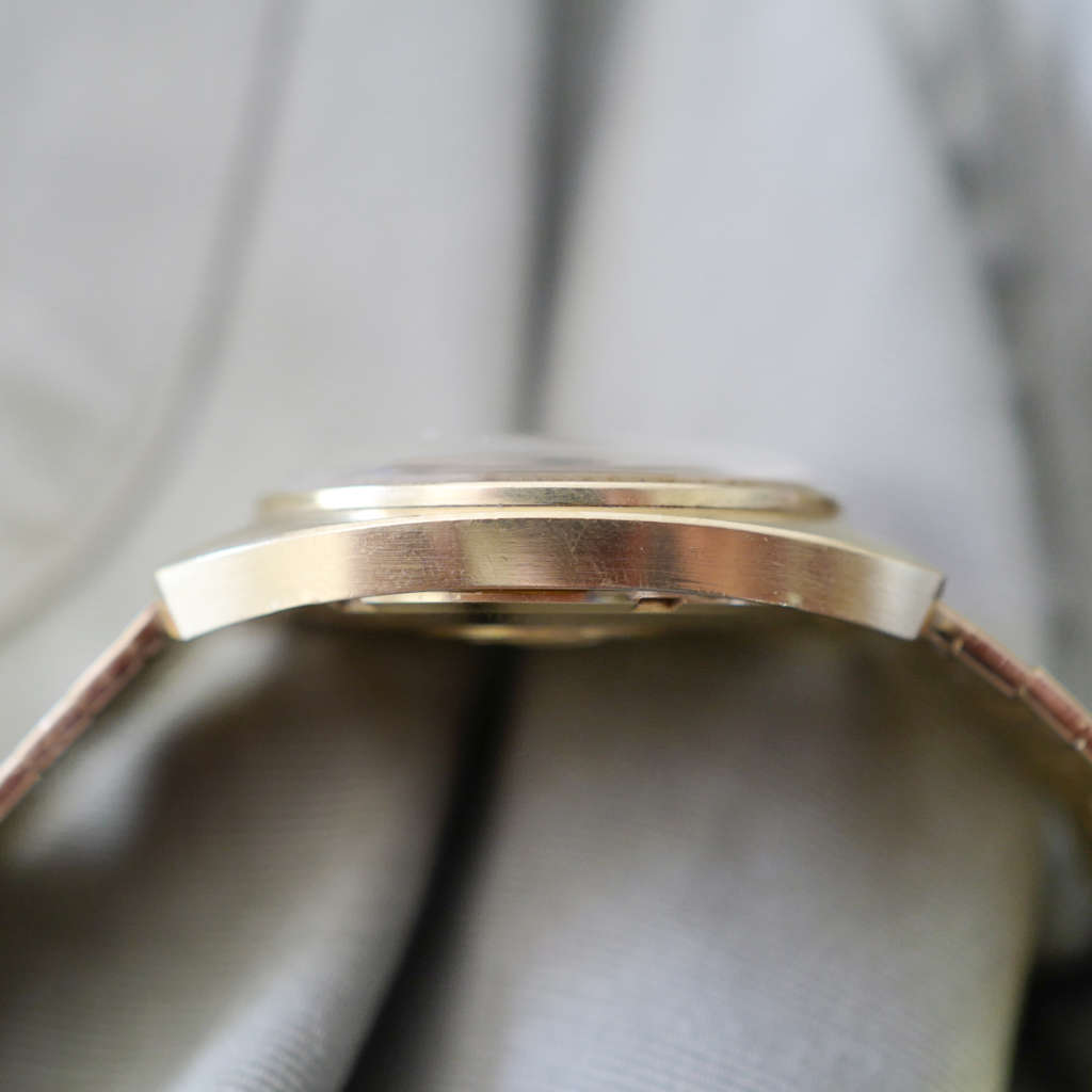 Omega Constellation 168.009 or 18k Omega Constellation 168.009 or 18k