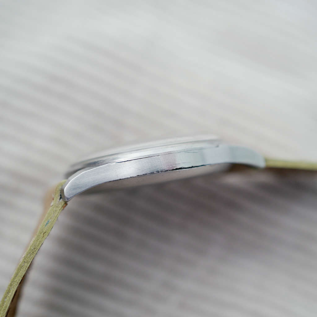 Recta militaire cadran Sector vintage garantie Recta militaire cadran Sector vintage garantie