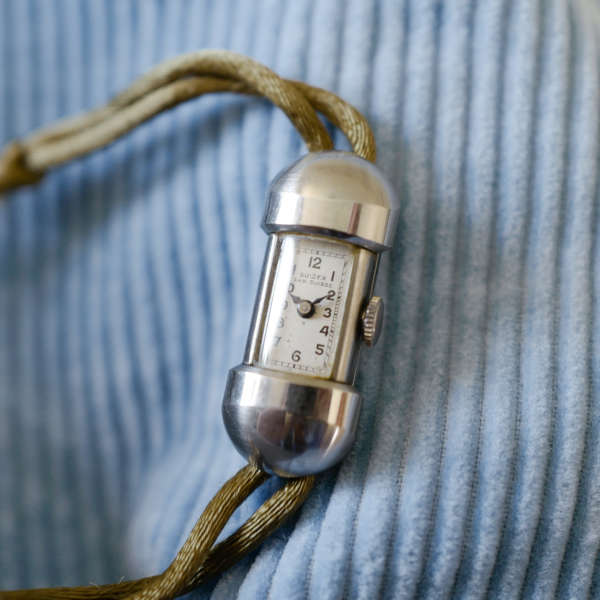 Montre vintage bracelet bijou cordon