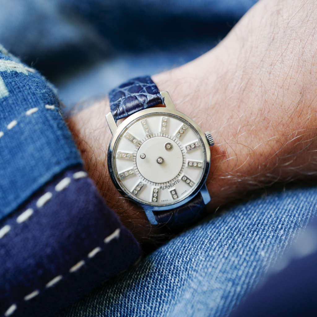 Rare montre femme vintage diamant