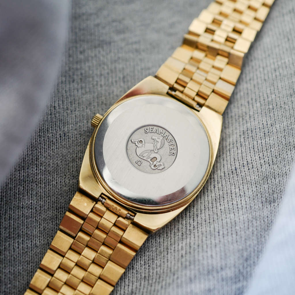 jolie Seamaster Quartz 1960083 plaquée or