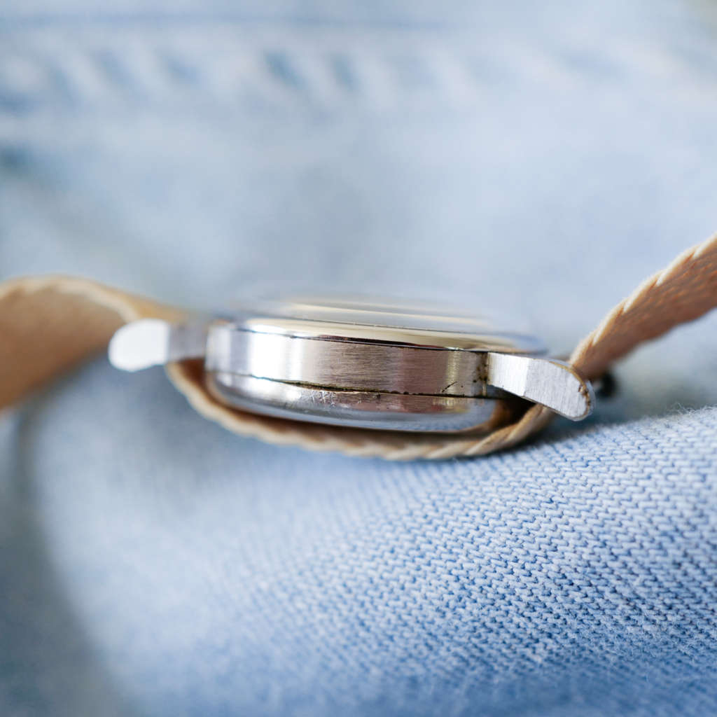 joli montre chronographe ancien vintage art deco femme mini chrono gilt