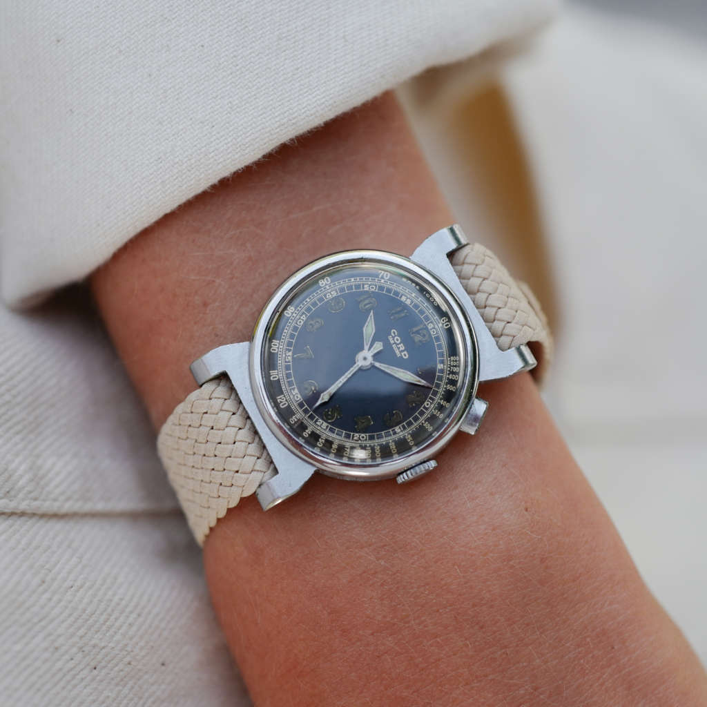 montre vintage petit poignet chronographe ancien mono poussoir