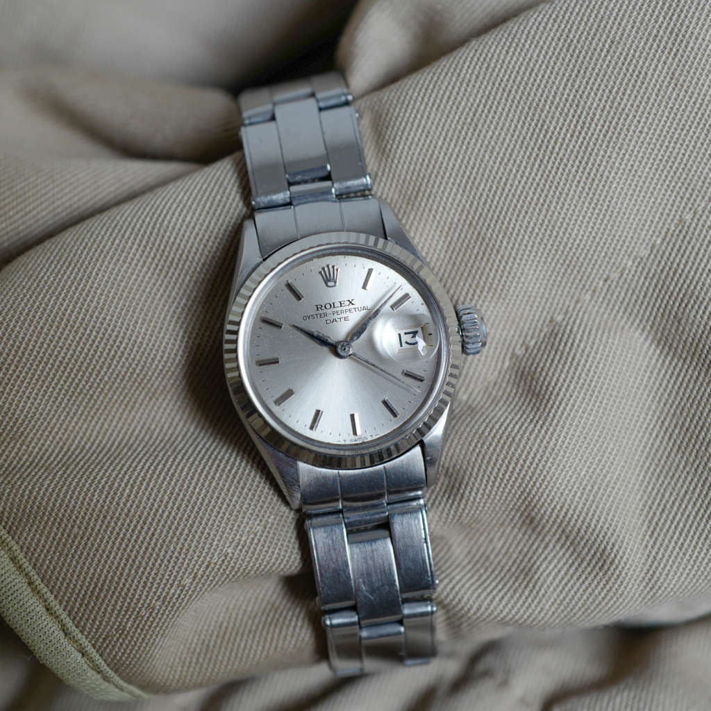 Rolex Oyster Perpetual Date 6517 bracelet oyster lunette cannelée femme