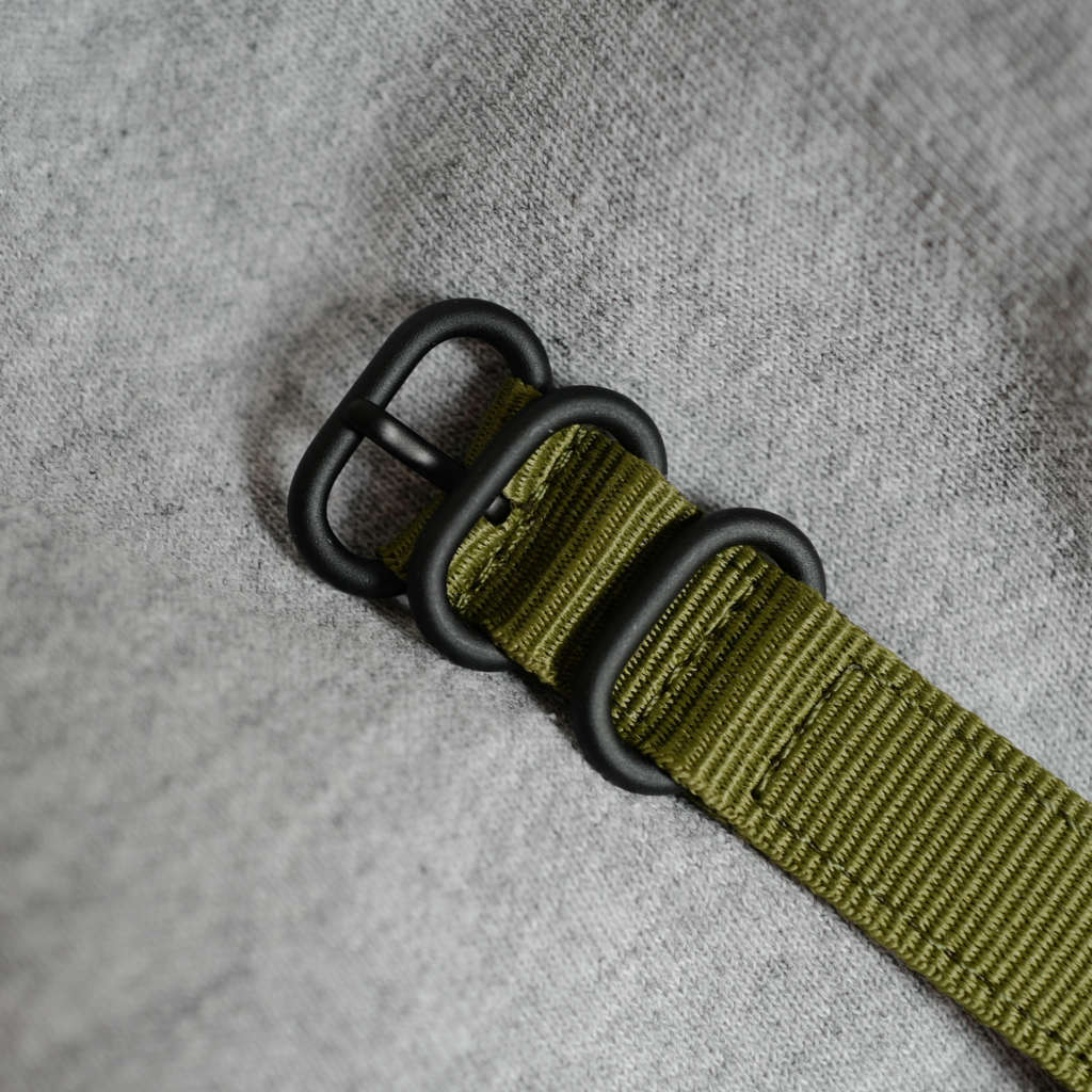 cafe noir les montres dalil montre militaire arabe pvd noire sub boussole la mecque musulman