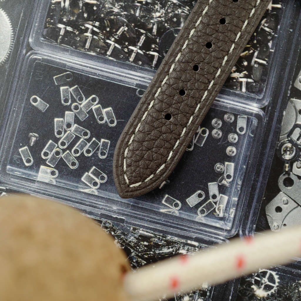 cafe noir les montres horloger marseille vintage squale medium plongee 1970 patine tropicale vintage bakelite_1