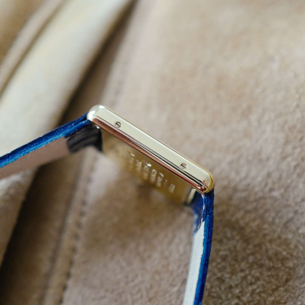 cafe noir montres vintage marseille cartier tank must grand modèle argent vermeil plaque or cadran rare_5