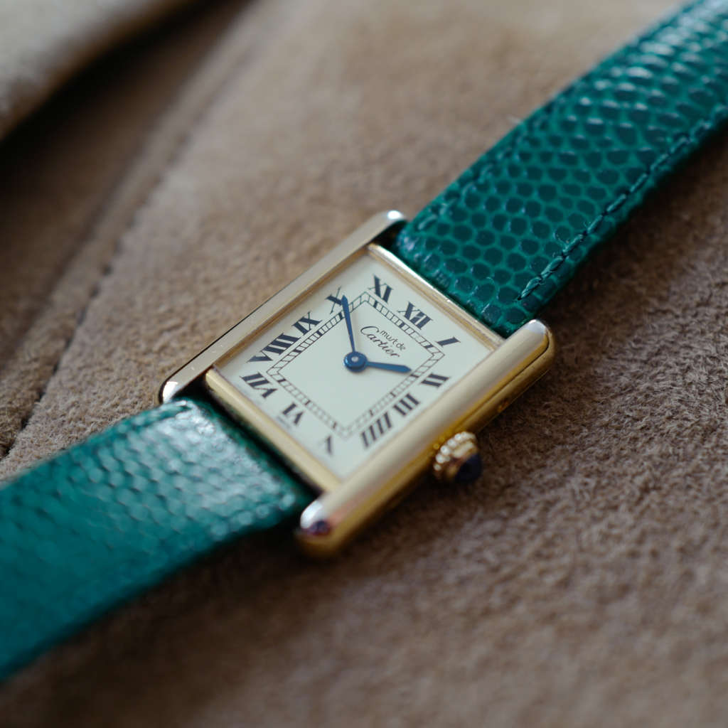 cafe noir montres vintage marseille cartier tank must petit modèle argent vermeil plaque or femme_5