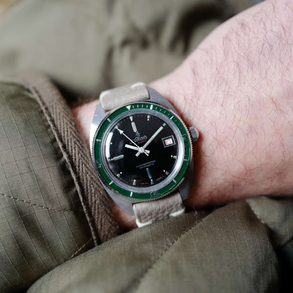 cafe noir montres vintage marseille horlogerie plongee ancienne sorna skin diver vert bakelite_11 cafe noir montres vintage marseille horlogerie plongee ancienne sorna skin diver vert bakelite_11