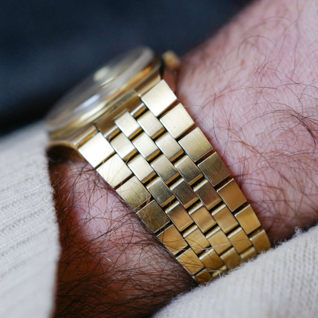 cafe noir montres vintage marseille omega seamaster doree quartz bracelet integre_13 cafe noir montres vintage marseille omega seamaster doree quartz bracelet integre_6