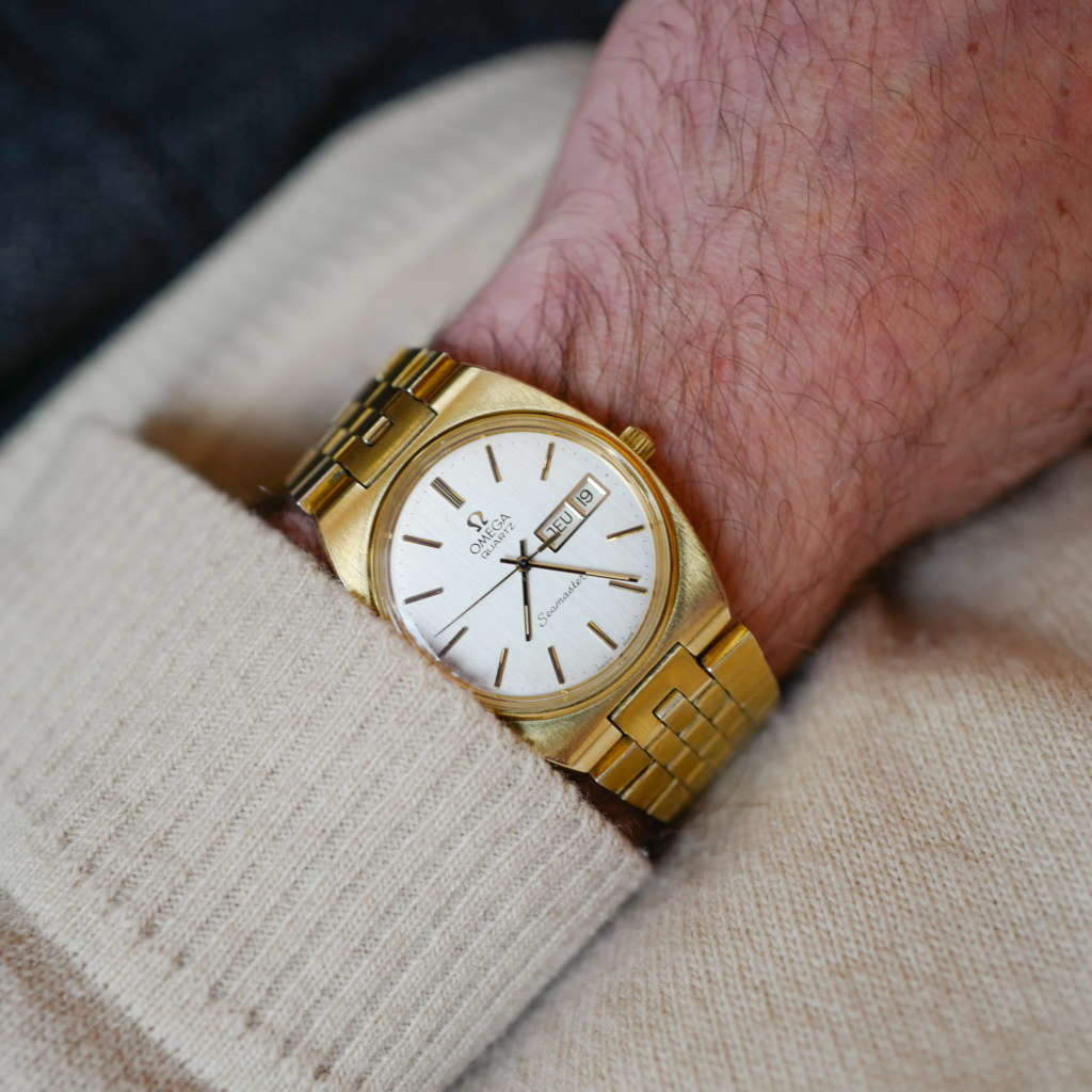 cafe noir montres vintage marseille omega seamaster doree quartz bracelet integre_15 cafe noir montres vintage marseille omega seamaster doree quartz bracelet integre_6