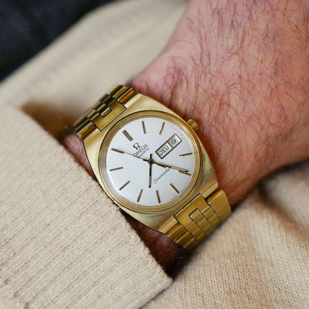 cafe noir montres vintage marseille omega seamaster doree quartz bracelet integre_16 cafe noir montres vintage marseille omega seamaster doree quartz bracelet integre_6