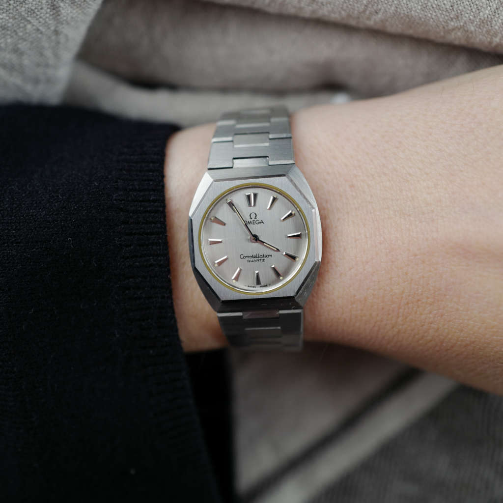 cafe noir les montres es vintage horloger marseille omega femme neuve de stock constellation quartz acier ref 1530 5950007_12 cafe noir les montres es vintage horloger marseille omega femme neuve de stock constellation quartz acier ref 1530 5950007_1