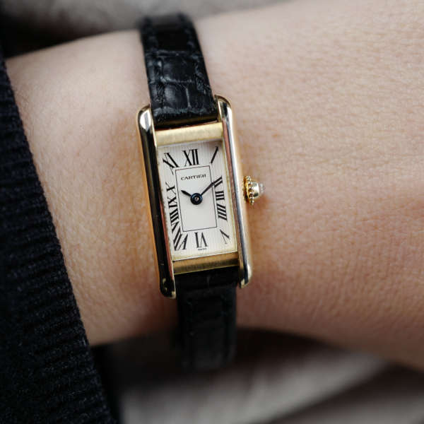 cafe noir les montres horloger vintage marseille cartier tank mini or jaune ref 1380 femme_1