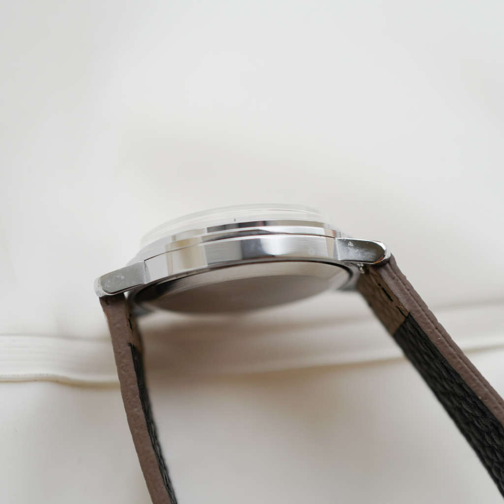 cafe noir montres vintage horloger marseille raketa montre russe copernik copernic neuve de stock_10 cafe noir montres vintage horloger marseille raketa montre russe copernik copernic neuve de stock_1