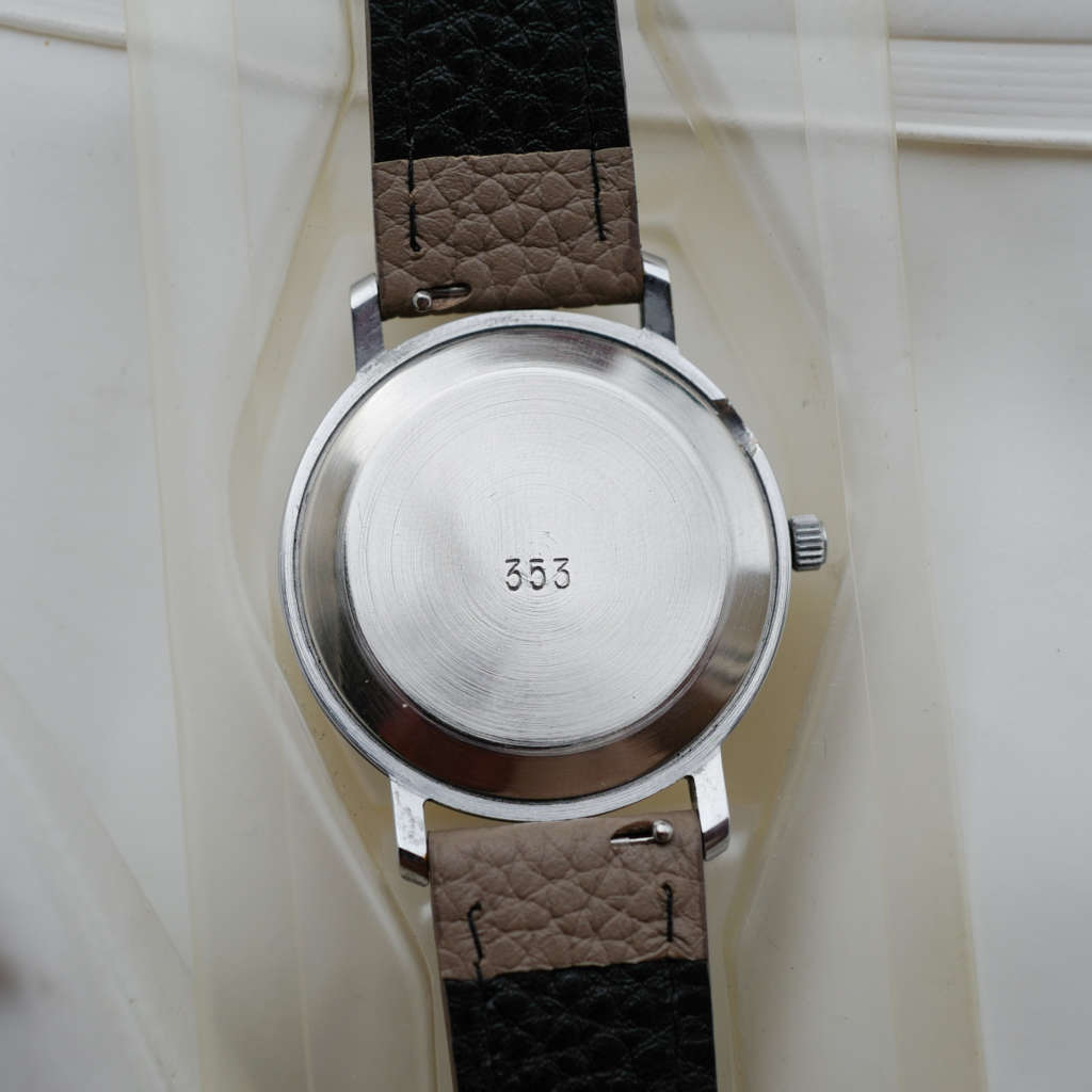 cafe noir montres vintage horloger marseille raketa montre russe copernik copernic neuve de stock_3 cafe noir montres vintage horloger marseille raketa montre russe copernik copernic neuve de stock_1