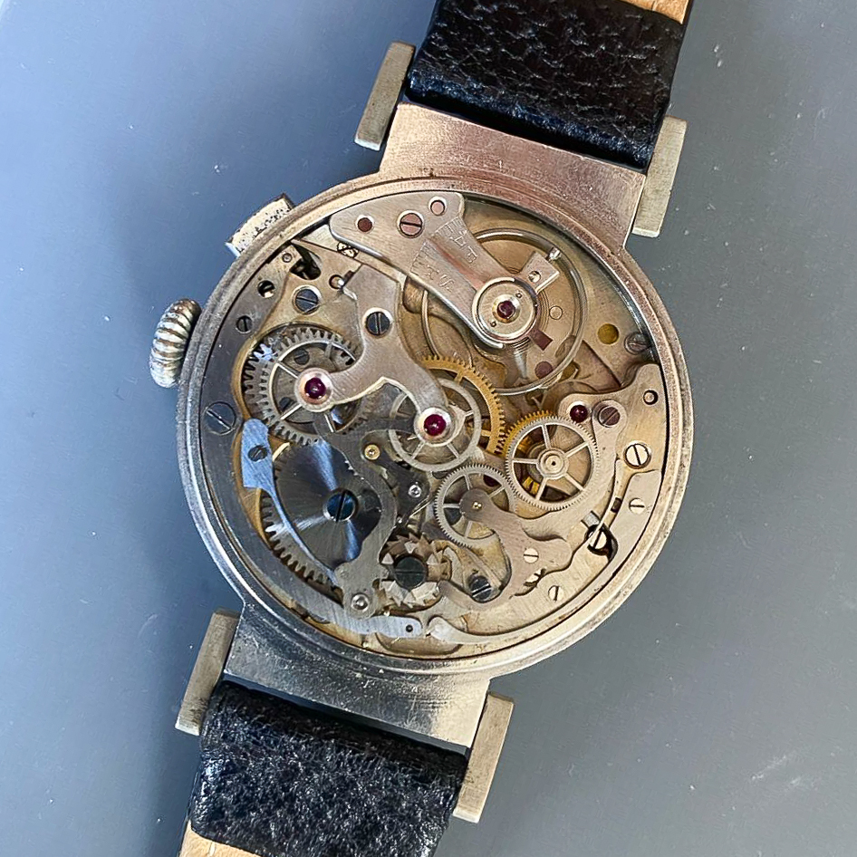 cafe noir montres vintage horloger marseille chronographe mono poussoir militaire landeron venus tachymètre télémètre