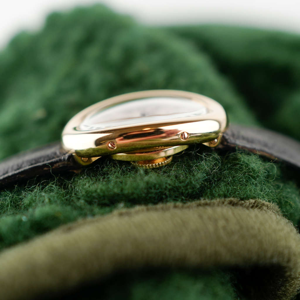 cafe noir les montres vintage cartier baignoire femme jaeger duoplan mecanique or jaune mini_8 cafe noir les montres vintage cartier baignoire femme jaeger duoplan mécanique or jaune mini_2