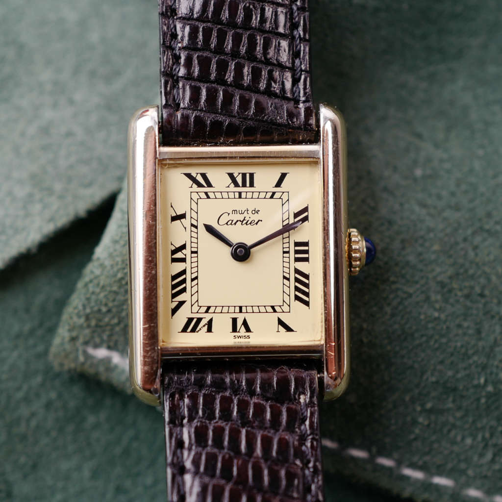 cafe noir montres horloger marseille cartier tank must mécanique pour femme vermeil petit modèle or_1