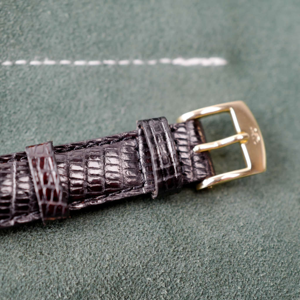 cafe noir montres horloger marseille cartier tank must mécanique pour femme vermeil petit modèle or_1