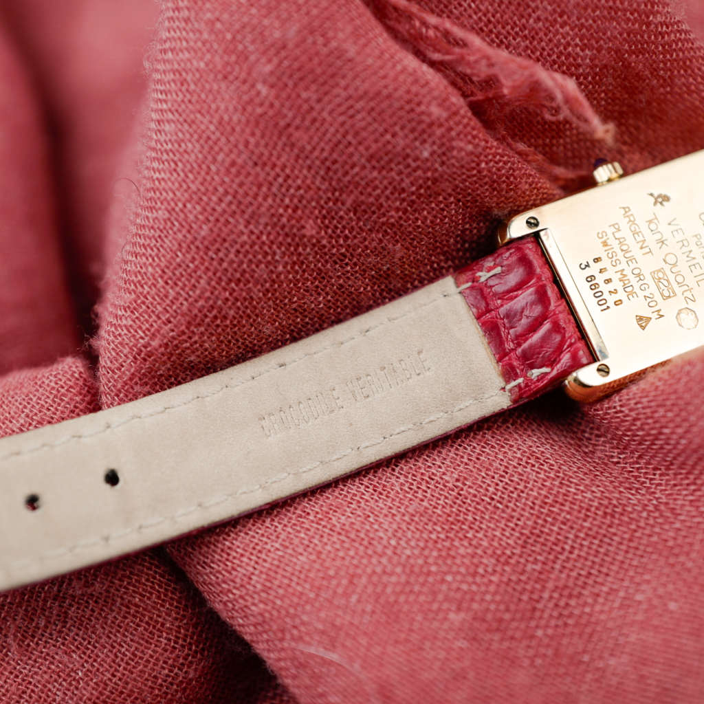 cafe noir montres horloger marseille cartier tank must quartz pour femme vermeil petit modèle or_1