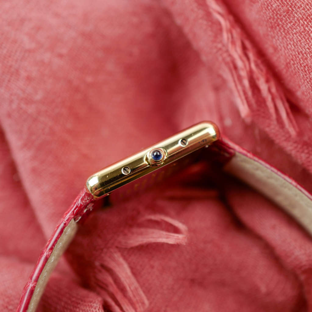 cafe noir montres horloger marseille cartier tank must quartz pour femme vermeil petit modèle or_1