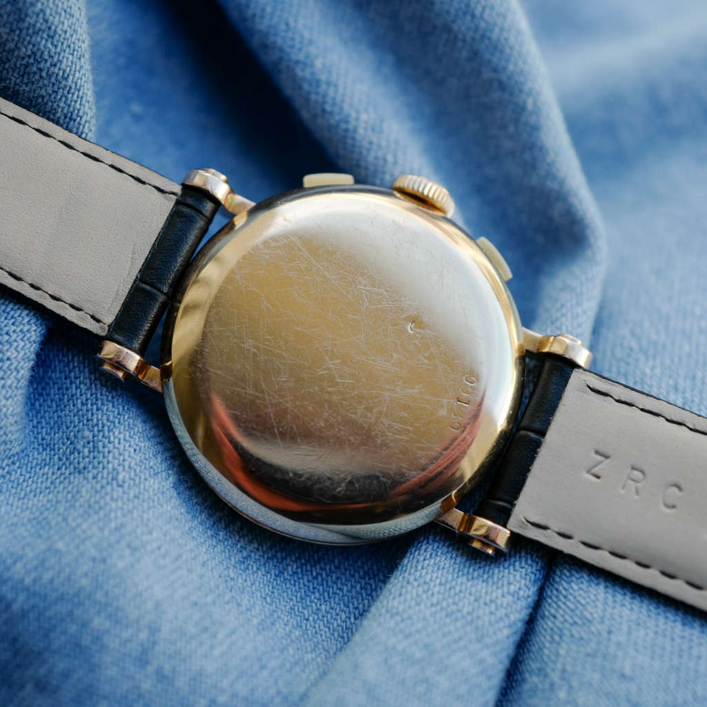 cafe noir montres vintage horloger marseille chronographe oversize jaeger en or rose 18k mouvement Universal Geneve 287 Compax vintage rare