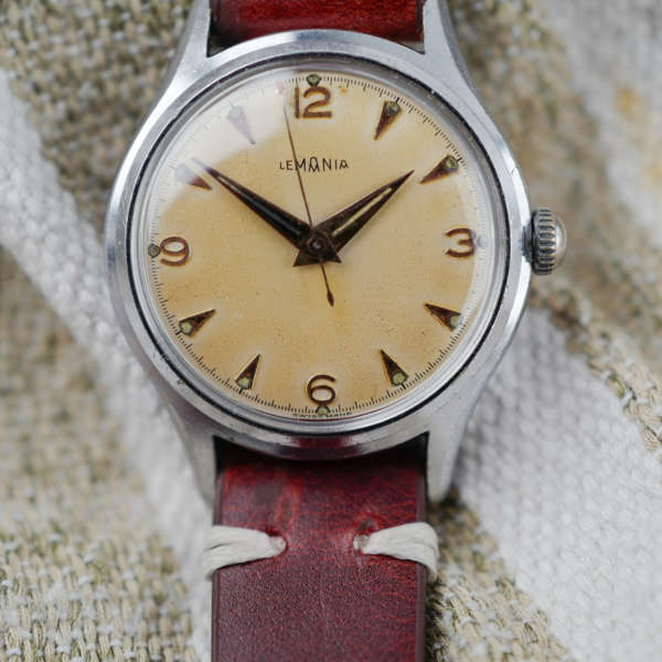 cafe noir montres vintage horloger marseille militaire patine tropicale lemania military_1