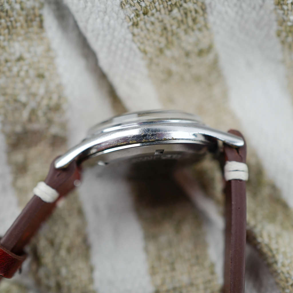 cafe noir montres vintage horloger marseille militaire patine tropicale lemania military_1