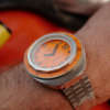 cafe noir les montres oris star montre rare de plongée années 1970 orange vif bakelite verre saphir 60 atmos squale_1