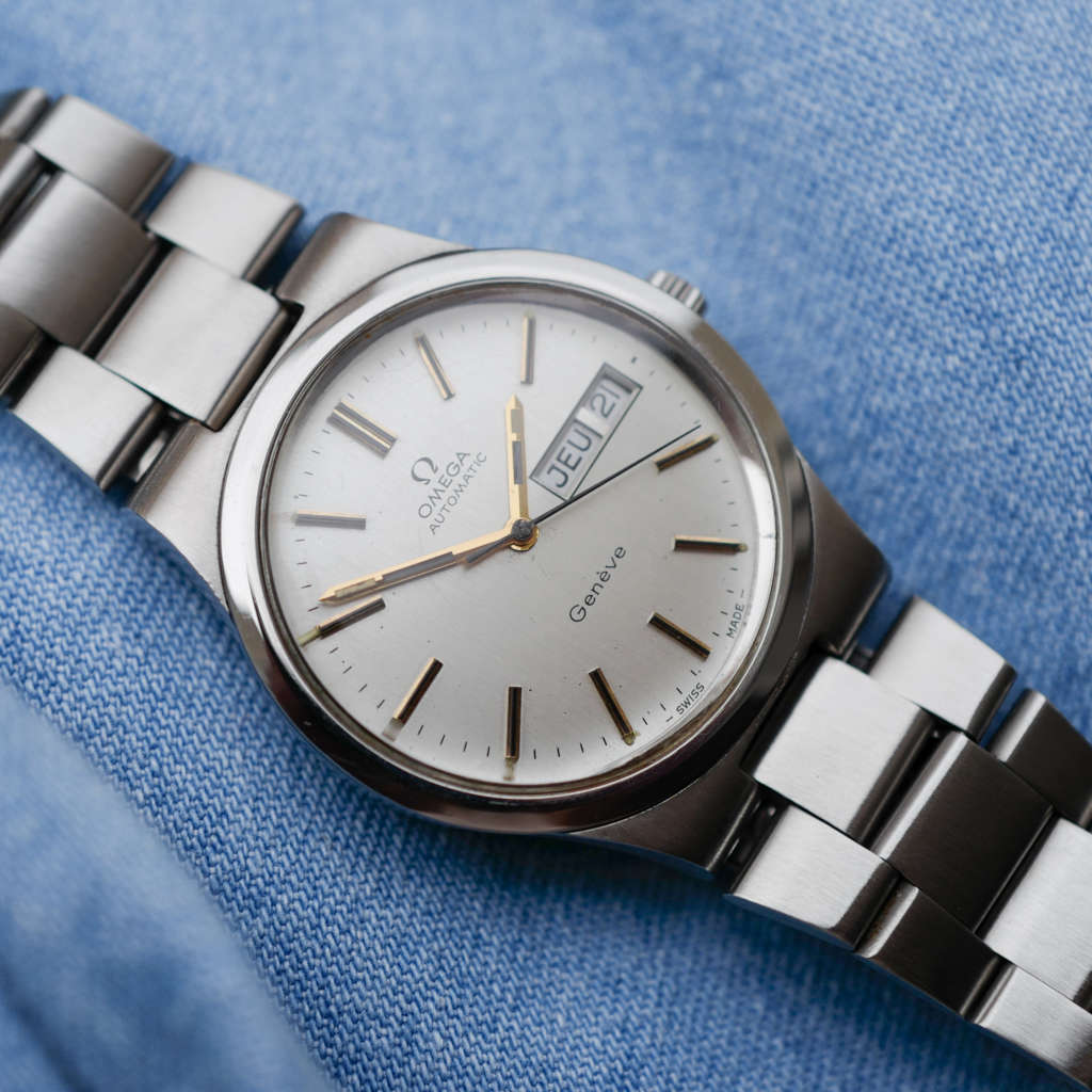 cafe noir montres horloger marseille omega vintage acier bracelet integré Genève Automatic automatique 1010_3