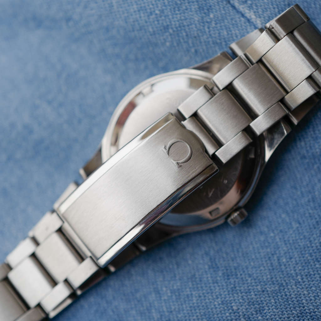 cafe noir montres horloger marseille omega vintage acier bracelet integré Genève Automatic automatique 1010_3