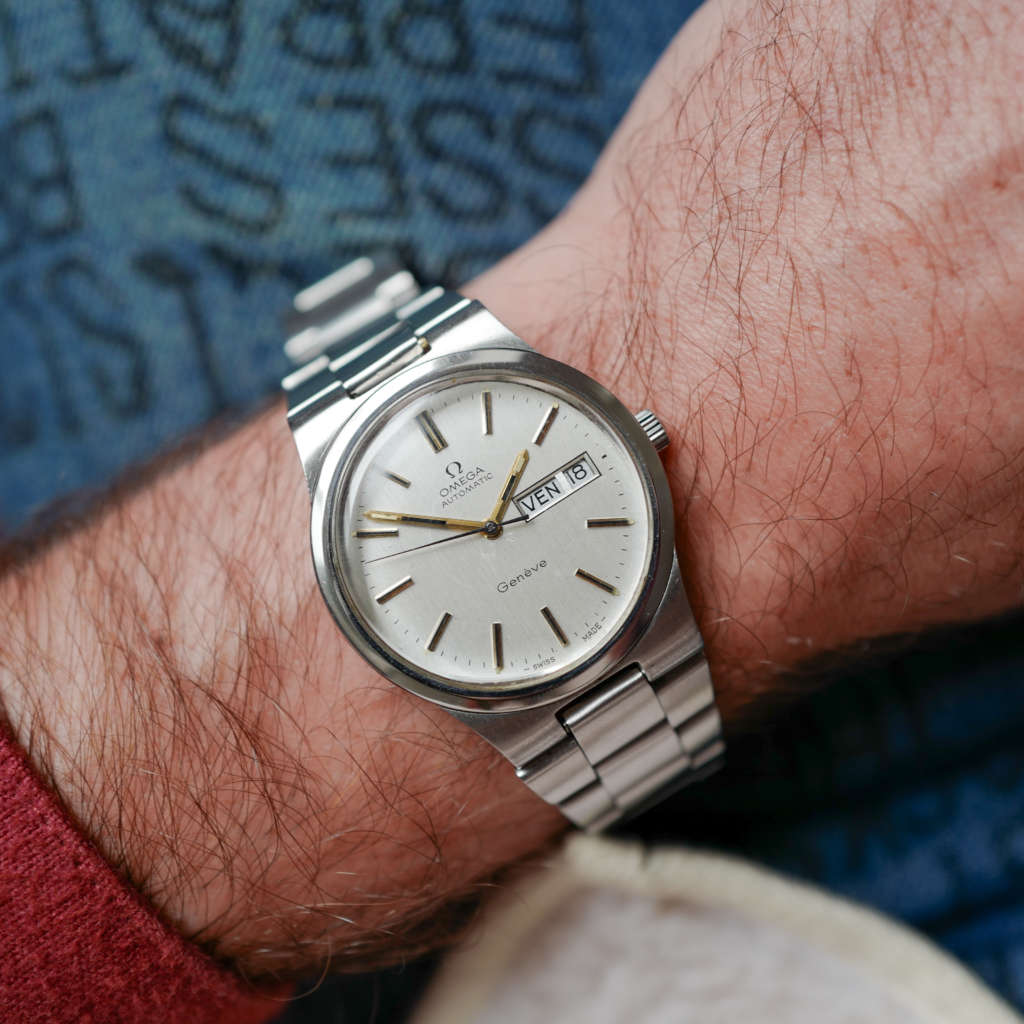 cafe noir montres horloger marseille omega vintage acier bracelet integré Genève Automatic automatique 1010_3