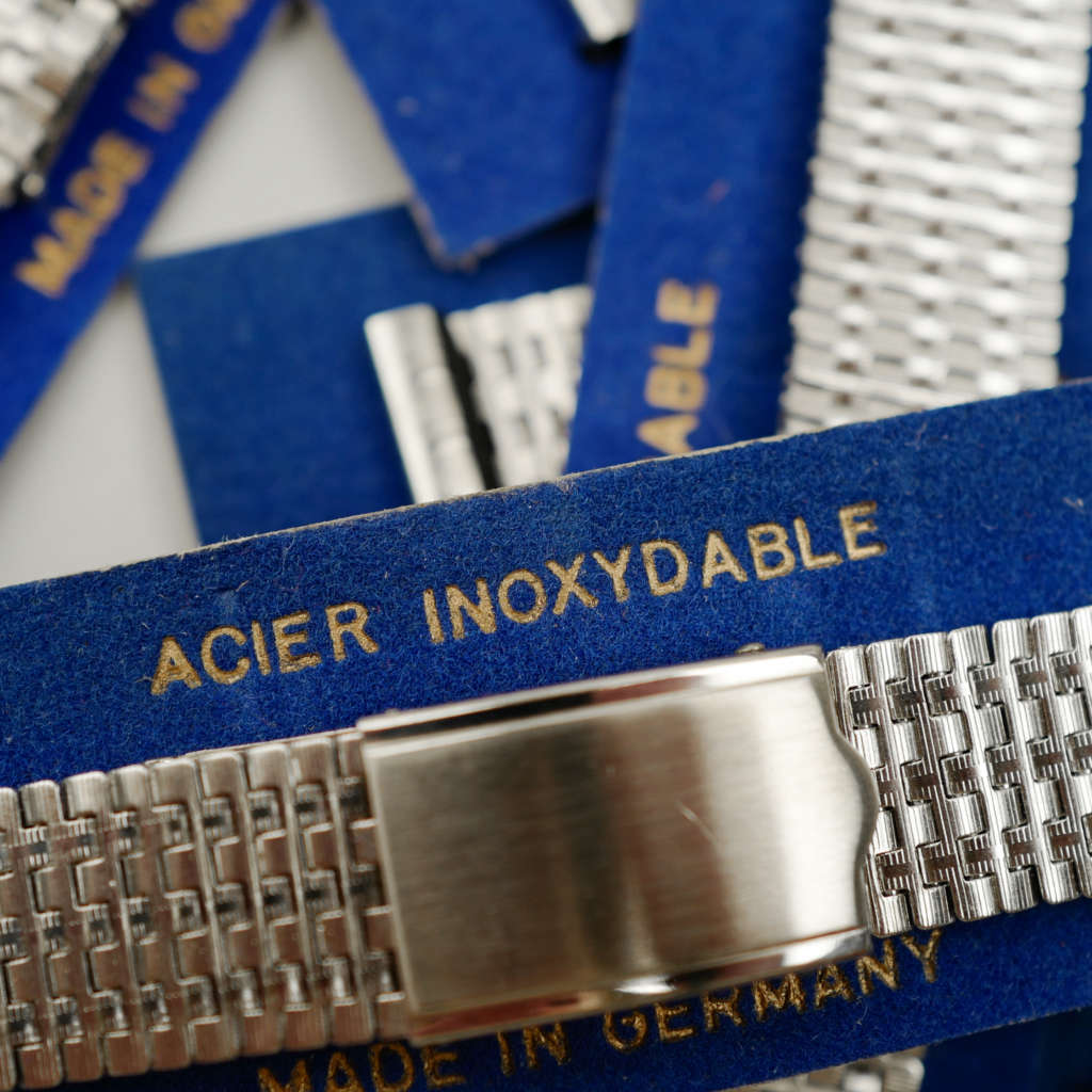 bracelet metalique acier vintage type nsa neuf de stock made in germany 18mm link curve droit_6 bracelet metalique acier vintage type nsa neuf de stock made in germany 18mm link curve droit_4