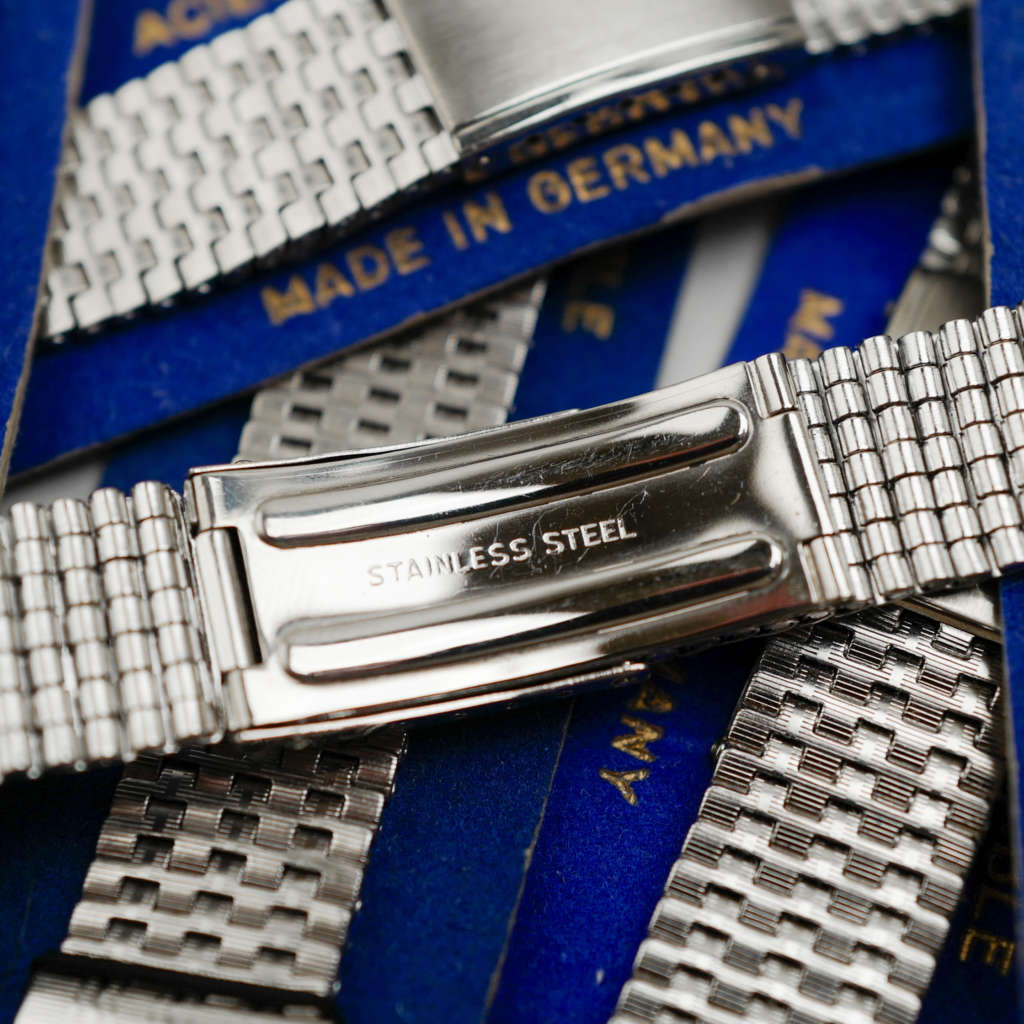 bracelet metalique acier vintage type nsa neuf de stock made in germany 18mm link curve droit_8 bracelet metalique acier vintage type nsa neuf de stock made in germany 18mm link curve droit_4