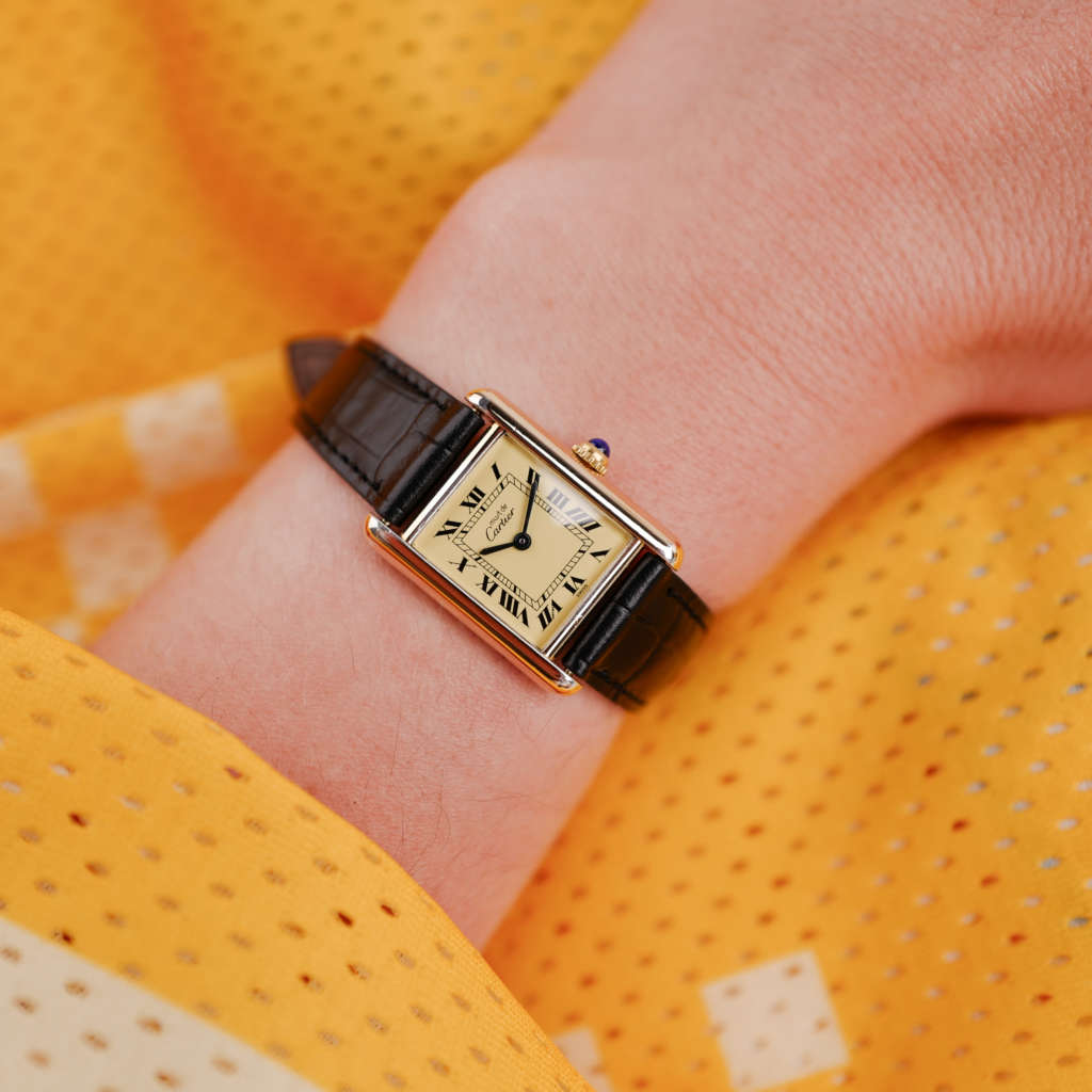 cafe noir les montres vintage horlogerie vintage horloger marseille cartier tank must pour femme mini dorée vermeil