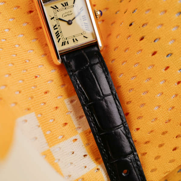 cafe noir les montres vintage horlogerie vintage horloger marseille cartier tank must pour femme mini dorée vermeil
