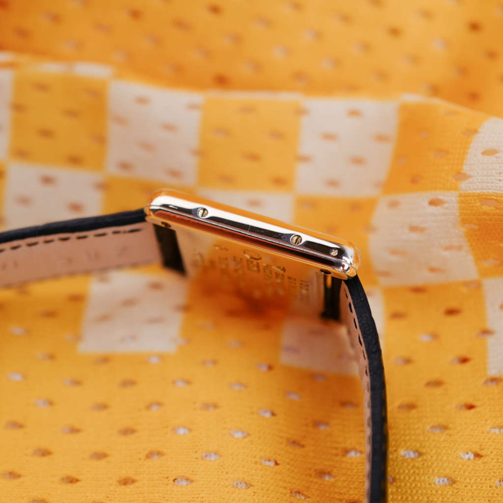 cafe noir les montres vintage horlogerie vintage horloger marseille cartier tank must pour femme mini doree vermeil_9 cafe noir les montres vintage horlogerie vintage horloger marseille cartier tank must pour femme mini dorée vermeil