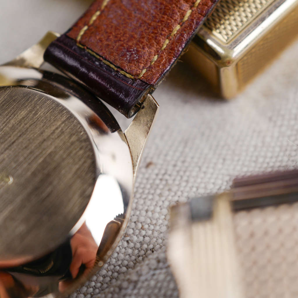 cafe noir les montres vintage horlogerie horloger marseille Zenith oversize jumbo or massif 18k années 1947 1940