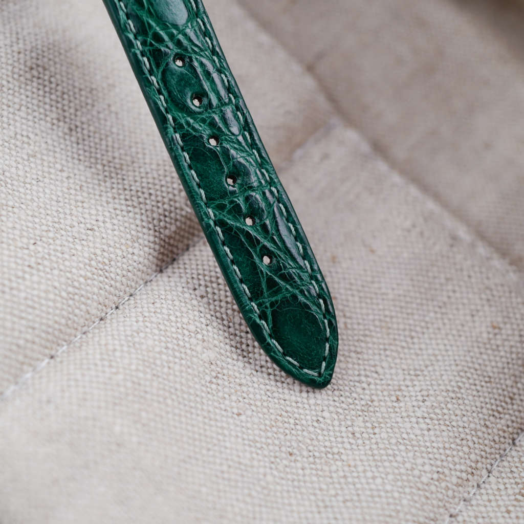 cafe noir montres horloger marseille cartier tank louis petit modèle or massif quartz 18k